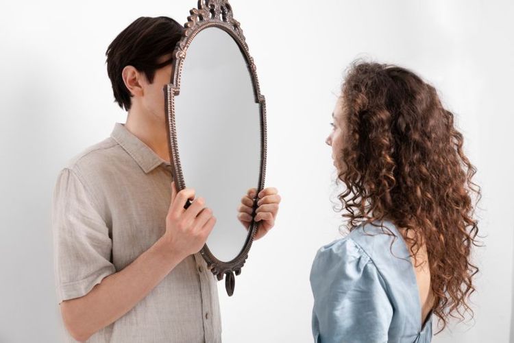 Bewundert und doch unsichtbar? Warum wahres Gesehenwerden mehr ist als ein Kompliment