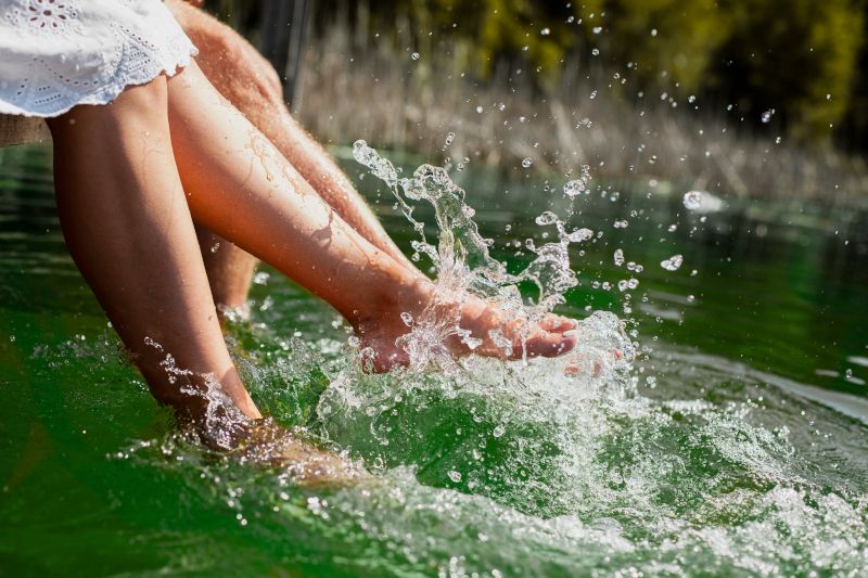 Eintauchen und Auftanken: Was das Schwimmen in Naturgewässern mit Körper und Seele macht